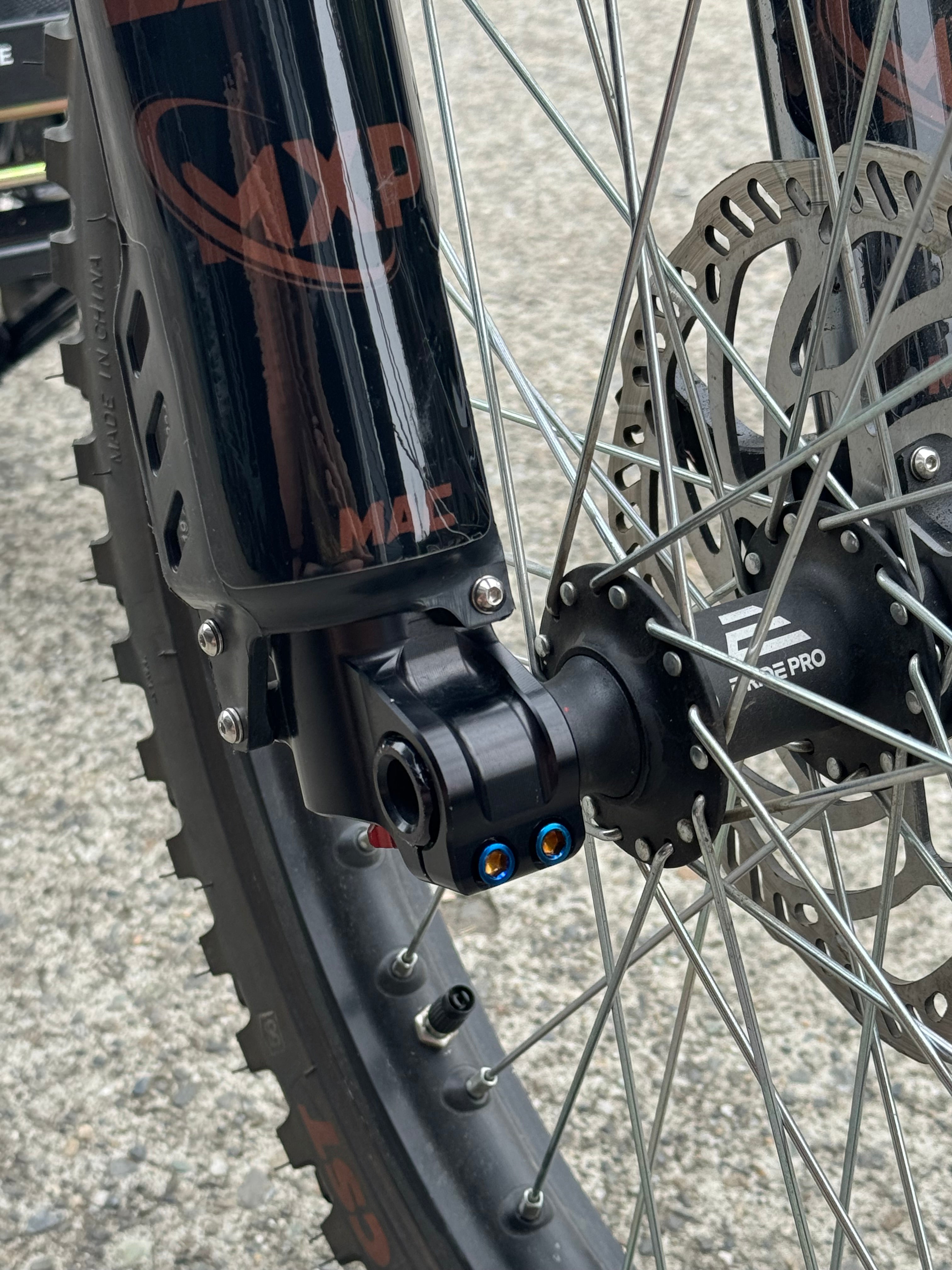 𝙁𝙤𝙧𝙠 𝙩𝙞𝙩𝙖𝙣𝙞𝙪𝙢 𝙗𝙤𝙡𝙩𝙨